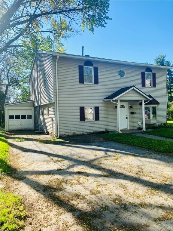 property at 3 Edyth St