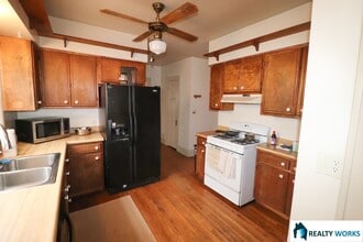 1616 B St in Lincoln, NE - Foto de edificio - Building Photo