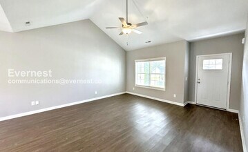 1028 Echo Rdg Rd in Columbia, TN - Building Photo - Building Photo