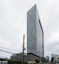 Pacifica Honolulu in Honolulu, HI - Foto de edificio - Building Photo