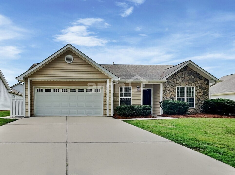 165 Tudor Downs Rd in Winston-Salem, NC - Building Photo