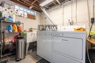 3876 S Brust Ave in Milwaukee, WI - Building Photo - Building Photo