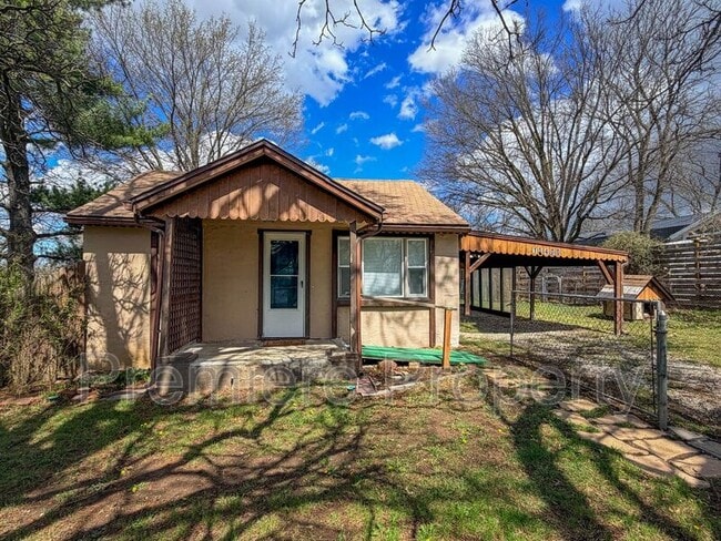 property at 15400 E 54th St