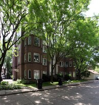 6 Humewood Cres in Toronto, ON - Building Photo