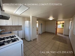 825 Portola Dr in Del Rey Oaks, CA - Building Photo - Building Photo