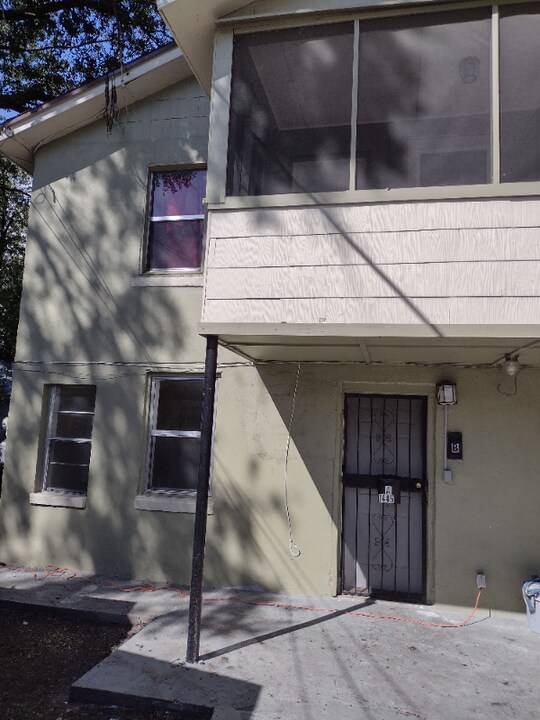 1445 W 13th St in Jacksonville, FL - Building Photo