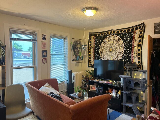 2944 Grand Ave S in Minneapolis, MN - Building Photo - Building Photo
