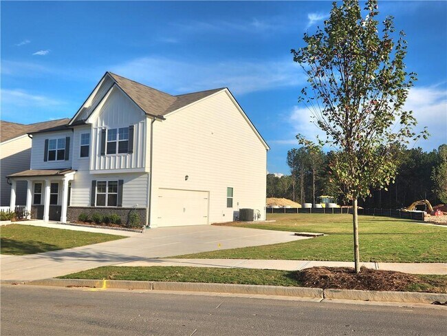 359 King Vlg in Braselton, GA - Foto de edificio - Building Photo