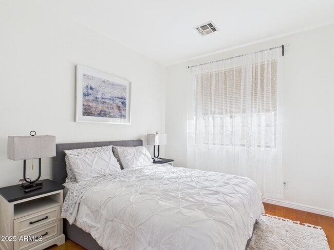 2326 W Sleepy Ranch Rd in Phoenix, AZ - Building Photo - Building Photo