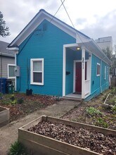 2611 S Lane St in Seattle, WA - Building Photo - Building Photo