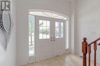 339 Edenbrook Hill Dr in Brampton, ON - Building Photo - Building Photo