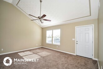 7815 Texlyn Ct in Louisville, KY - Building Photo - Building Photo