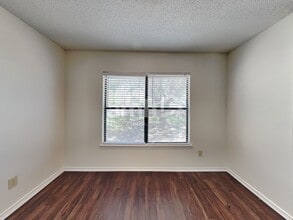 8334 Tavern Pt in San Antonio, TX - Building Photo - Building Photo