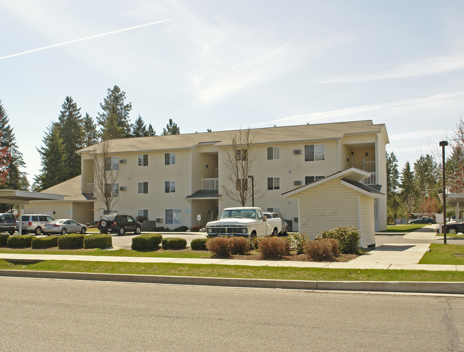 Silver Lake I & II in Coeur d'Alene, ID - Building Photo