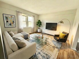 343 Ohio Ave in Clairton, PA - Building Photo