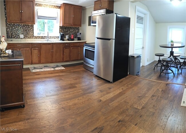 property at 410 E Main St