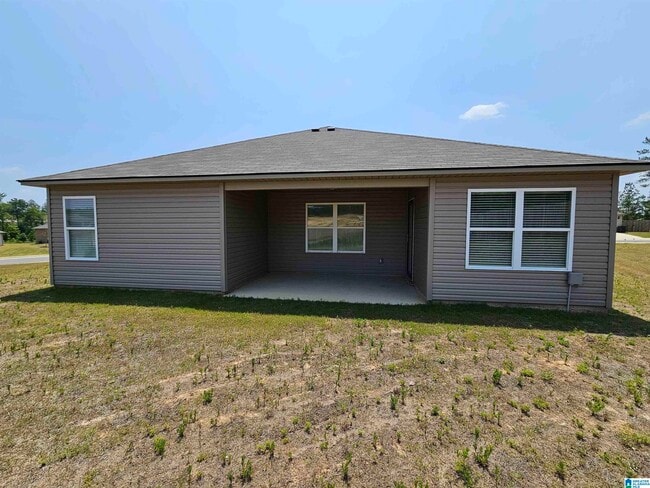 540 Camden Lp in Calera, AL - Foto de edificio - Building Photo