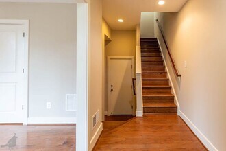 2909 Chancellor's Way NE in Washington, DC - Building Photo - Building Photo