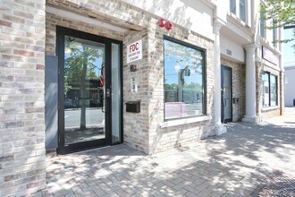 21 E Central Ave in Pearl River, NY - Building Photo - Building Photo