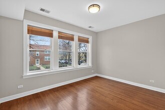 9100 Lamon Ave in Skokie, IL - Building Photo - Building Photo