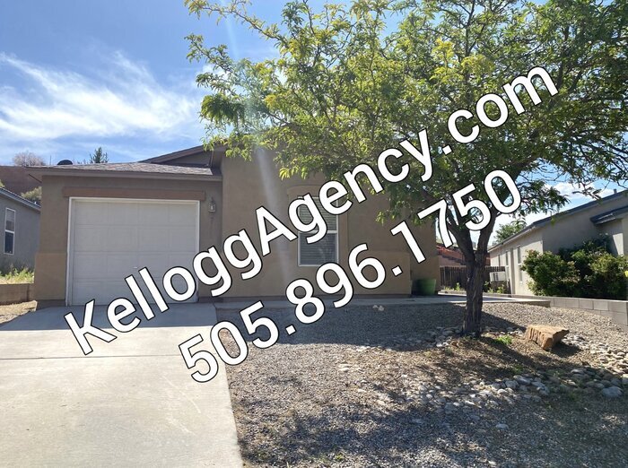 2173 Sagecrest Loop in Rio Rancho, NM - Building Photo