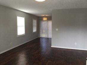4315 Maple Ave-Unit -A in Wilmington, NC - Foto de edificio - Building Photo