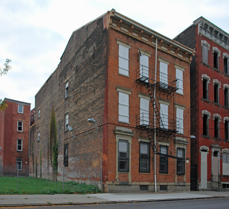 1510 Race St in Cincinnati, OH - Building Photo