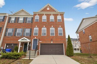 11530 Sulphur Hills Pl in Waldorf, MD - Building Photo