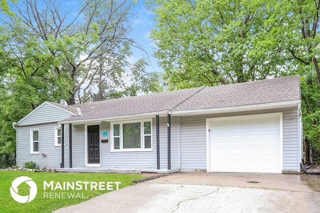 property at 5302 N Garfield Ave