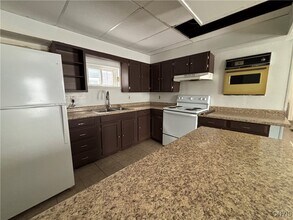 650 Emerson St in Watertown, NY - Building Photo - Building Photo