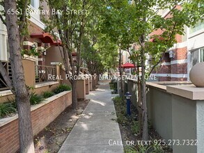 6561 Bantry Bay St in Dublin, CA - Building Photo - Building Photo
