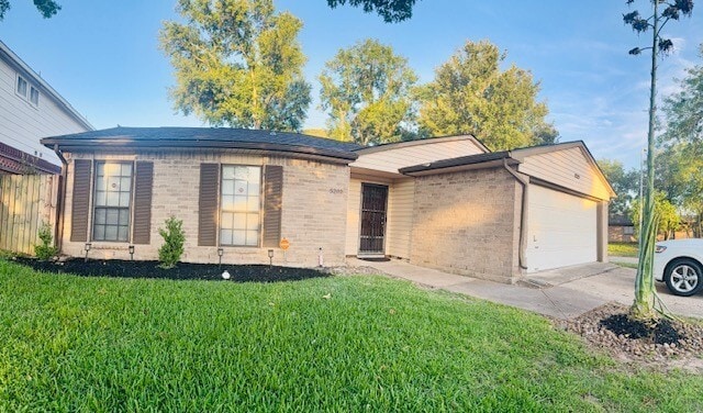 property at 5202 Santrey Dr