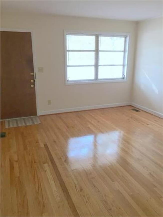 1112 Brennen Rd in Columbia, SC - Building Photo - Building Photo