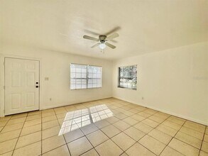 1302 E New Orleans Ave in Tampa, FL - Building Photo - Building Photo
