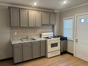 3290 Tilton St in Philadelphia, PA - Building Photo - Building Photo