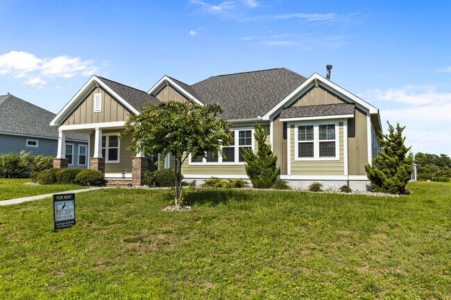 202 Seagrass Wy in Newport, NC - Building Photo - Building Photo