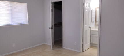5246 Charolais Dr in San Antonio, TX - Building Photo - Building Photo