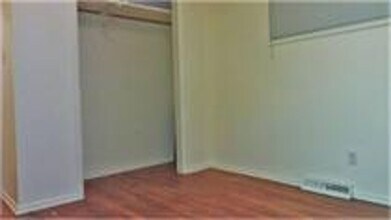 975 S Lowell Blvd in Denver, CO - Building Photo - Building Photo