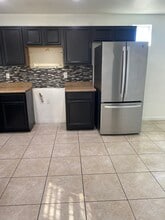 4187 Story Rock St in Las Vegas, NV - Foto de edificio - Building Photo