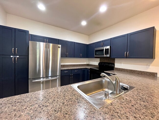 431 Manawai St in Kapolei, HI - Building Photo - Building Photo
