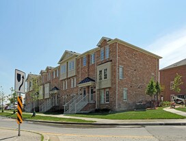 Braeburn Lane in Toronto, ON - Building Photo