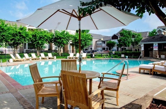 Hamptons at Woodland Pointe