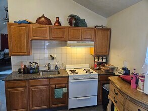 55 Bernard St in Boston, MA - Building Photo - Building Photo