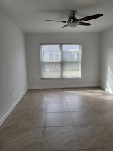 2927 Stillwell Ct in New Port Richey, FL - Building Photo - Building Photo