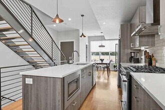 1822 Grove St in Denver, CO - Building Photo - Building Photo