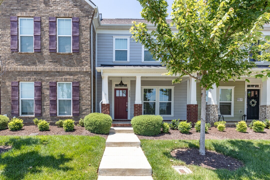 2029 Serenity St in Spring Hill, TN - Building Photo