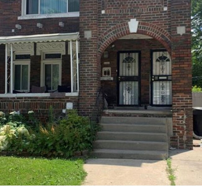 1441 Lawrence St in Detroit, MI - Building Photo - Building Photo