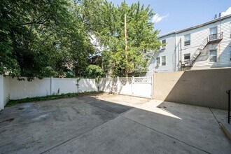 408 Monastery Pl in Union City, NJ - Building Photo - Building Photo
