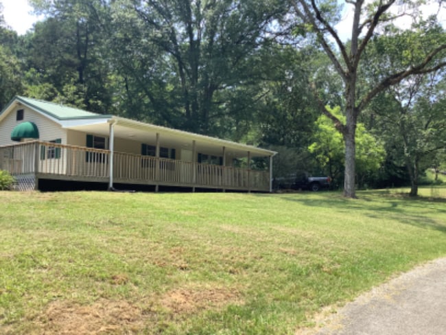 200 Martin Dr in Odenville, AL - Building Photo - Building Photo