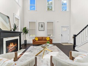 210 Minor St in Richmond, VA - Building Photo - Building Photo